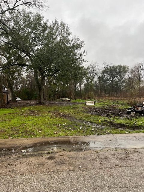 Photo of 0 Paul Quinn St, Houston, TX 77091 (MLS # 43086202)