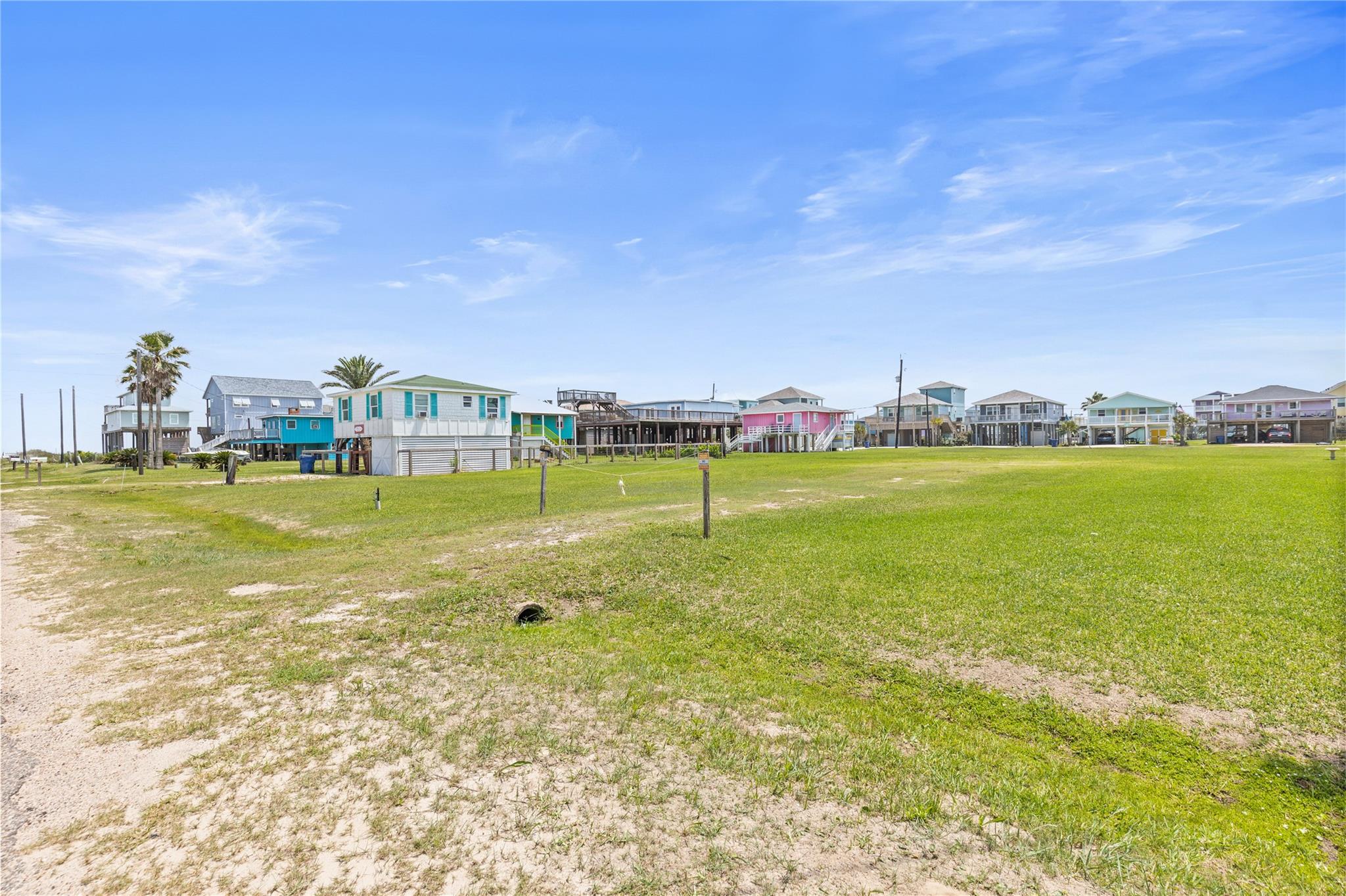 231 Coral Court