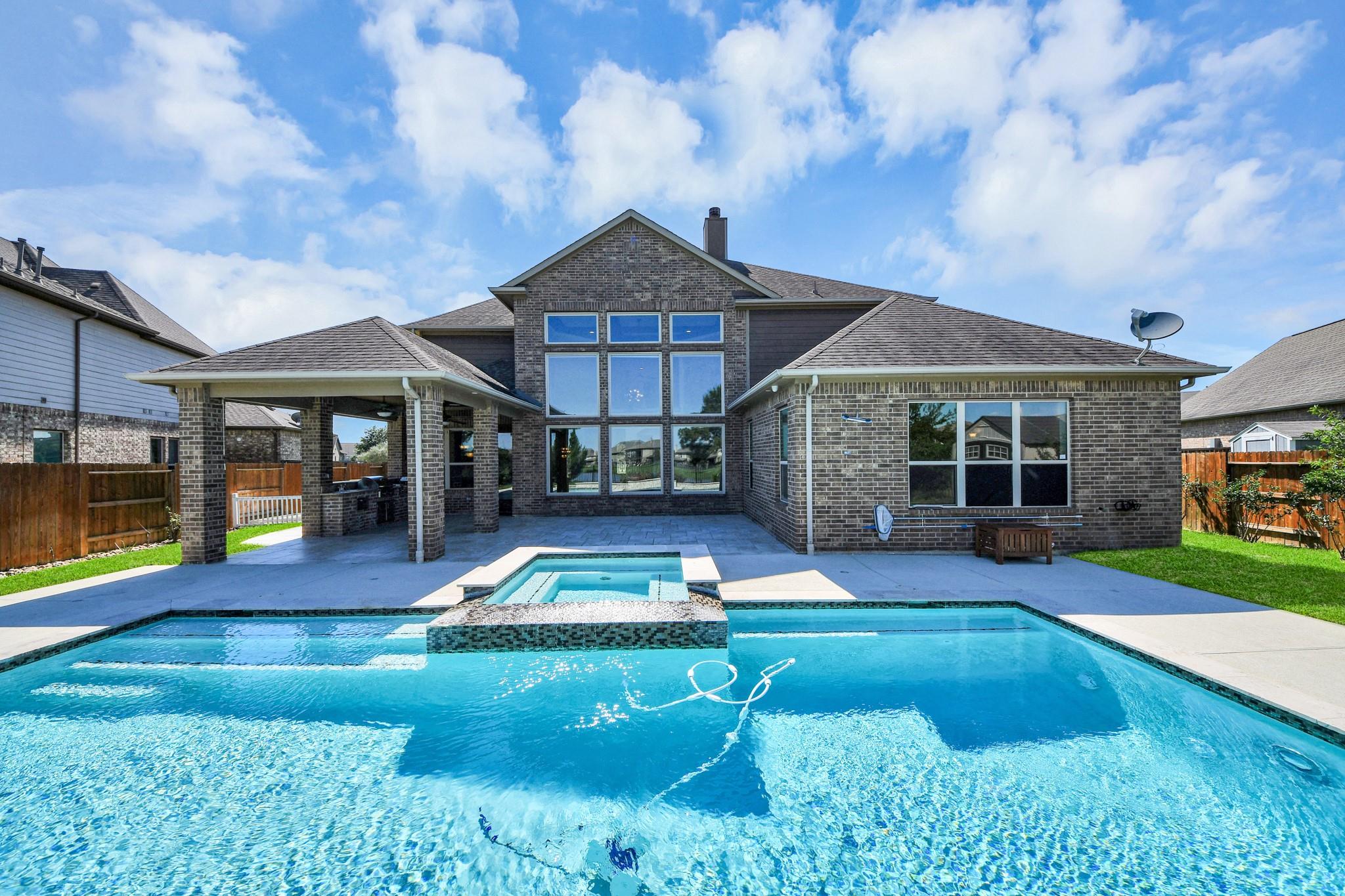 25627 Fleming Lodge Lane
