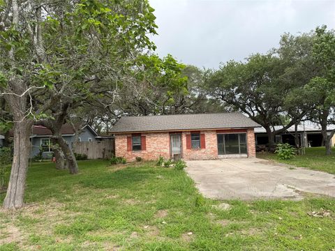 Property photo of 231 N 7th Street, Aransas Pass, TX 78336