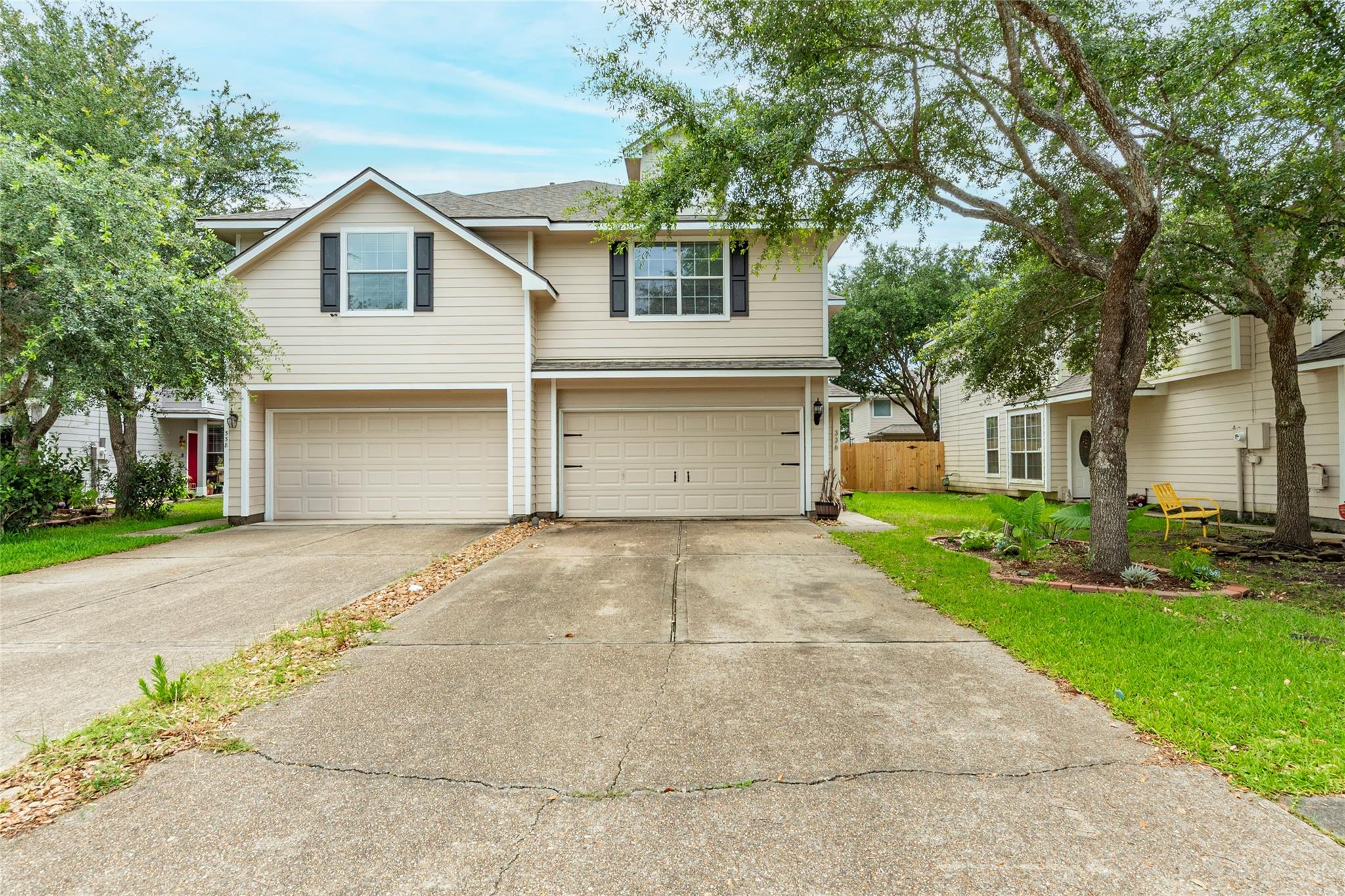 336 Capella Oaks Lane