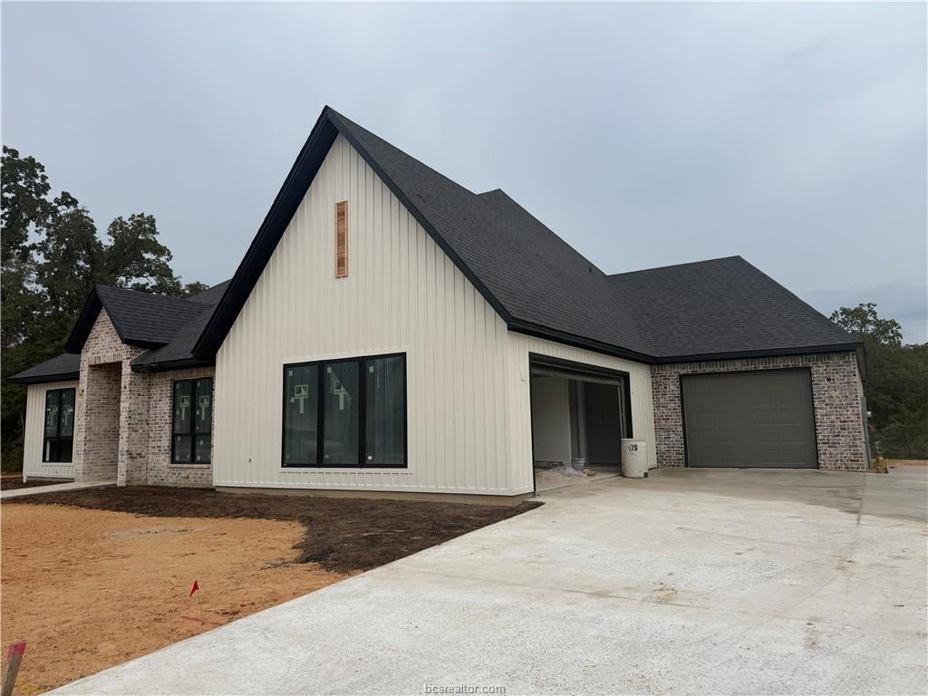 4610 Sawgrass