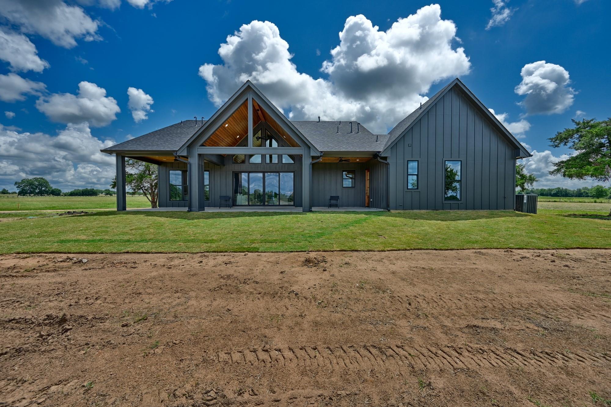 Tract 6,7,8 Fieldcrest Ln