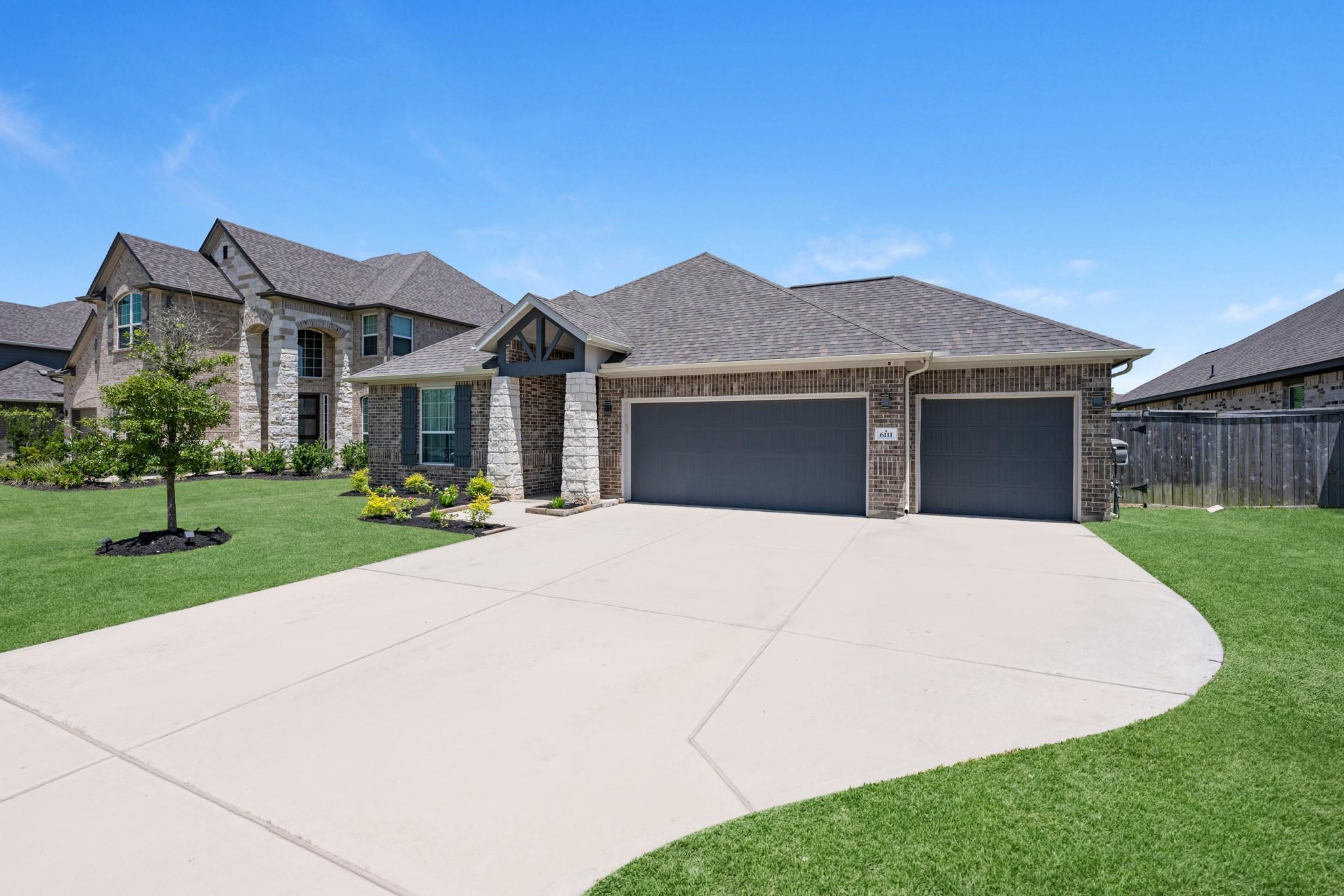 6111 Sandspur Springs Lane