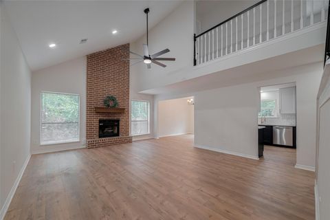 Photo of 52 S High Oaks Circle, The Woodlands, TX 77380 (MLS # 89136979)