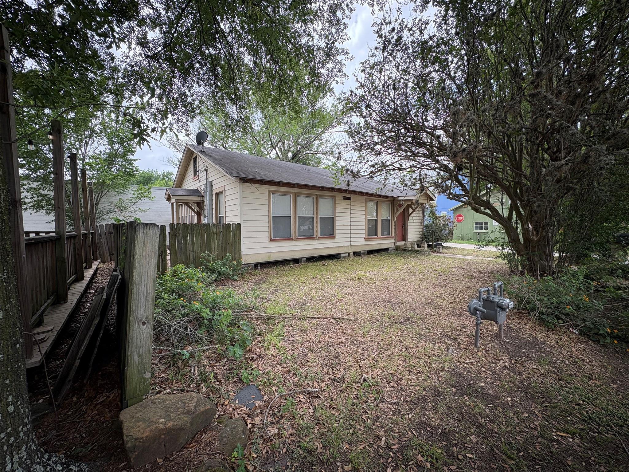 404 W Main Street