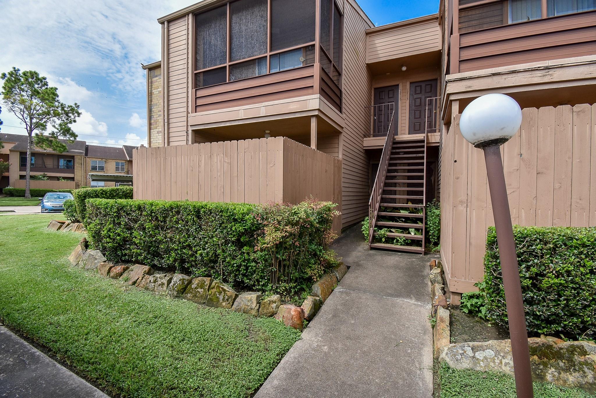 10555 Turtlewood Court 1716
