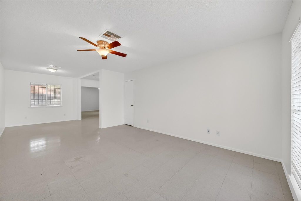 Photo of 15022 Chipman Lane, Houston, TX 77060 (MLS # 49041337)