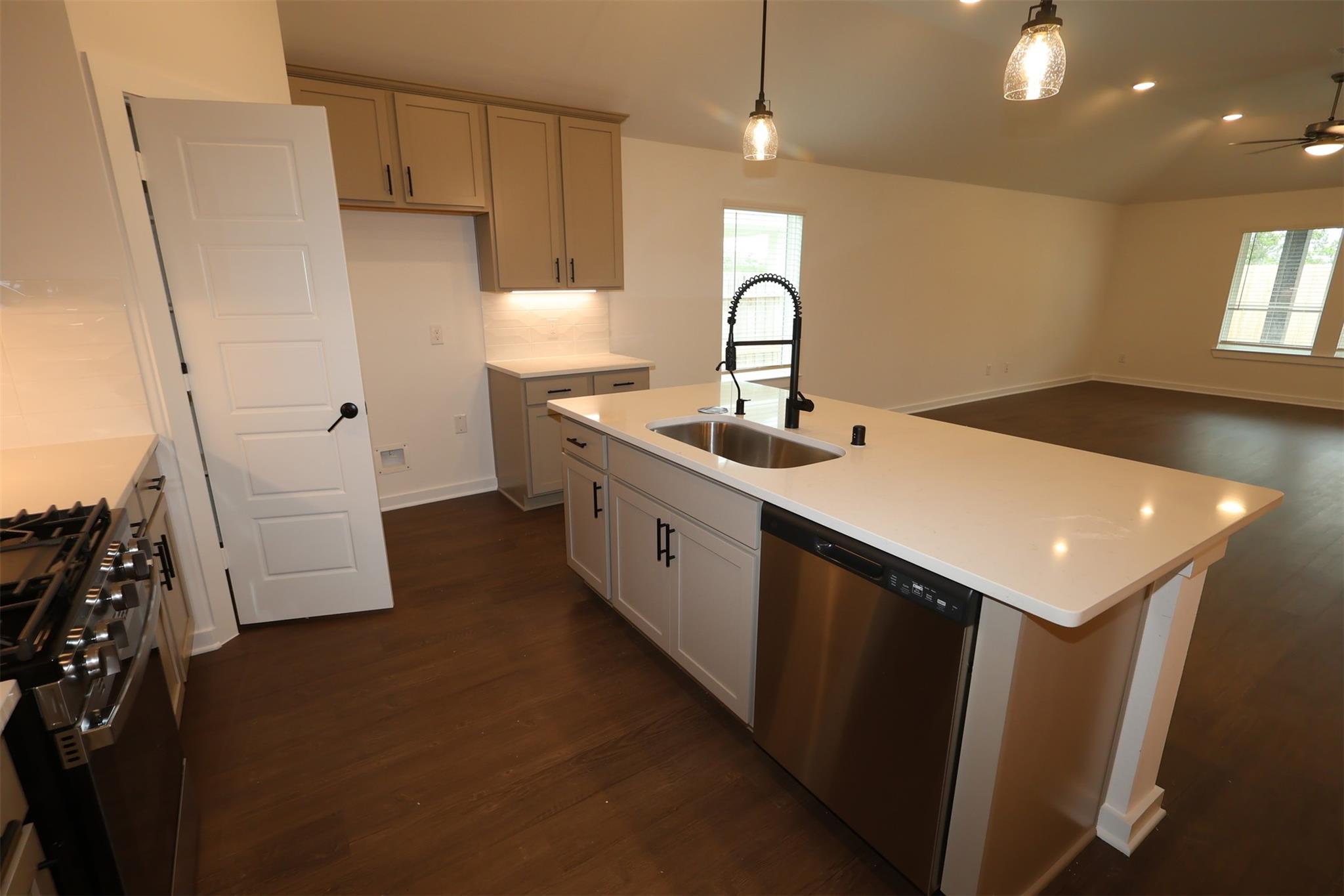 32119 Morning Luster Court
