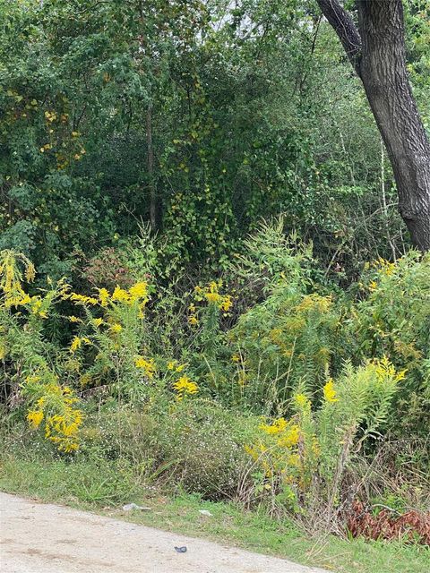 Photo of 0 Ezzard Charles Lane, Houston, TX 77091 (MLS # 66437680)