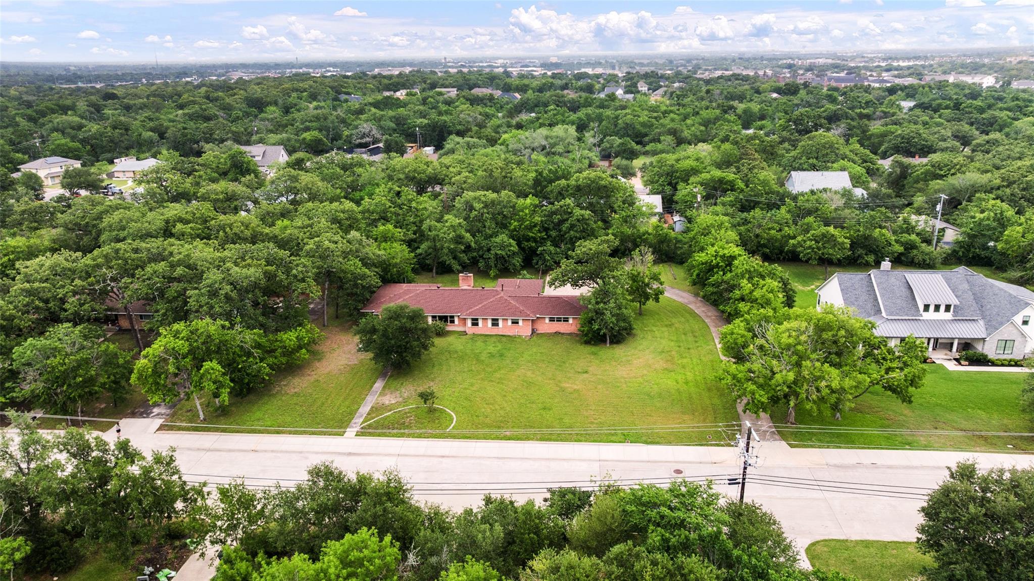 1016 Francis Drive