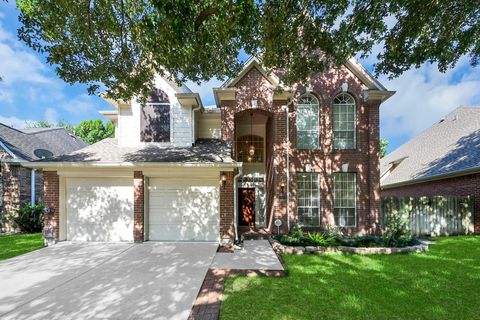 Photo of 1123 Spinnaker Way, Sugar Land, TX 77498 (MLS # 39359404)