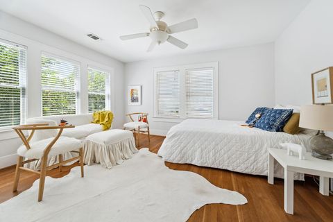 Tiny photo for 1656 Norfolk Street, Houston, TX 77006 (MLS # 14024079)