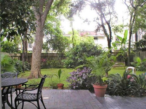 Tiny photo for 1656 Norfolk Street, Houston, TX 77006 (MLS # 14024079)