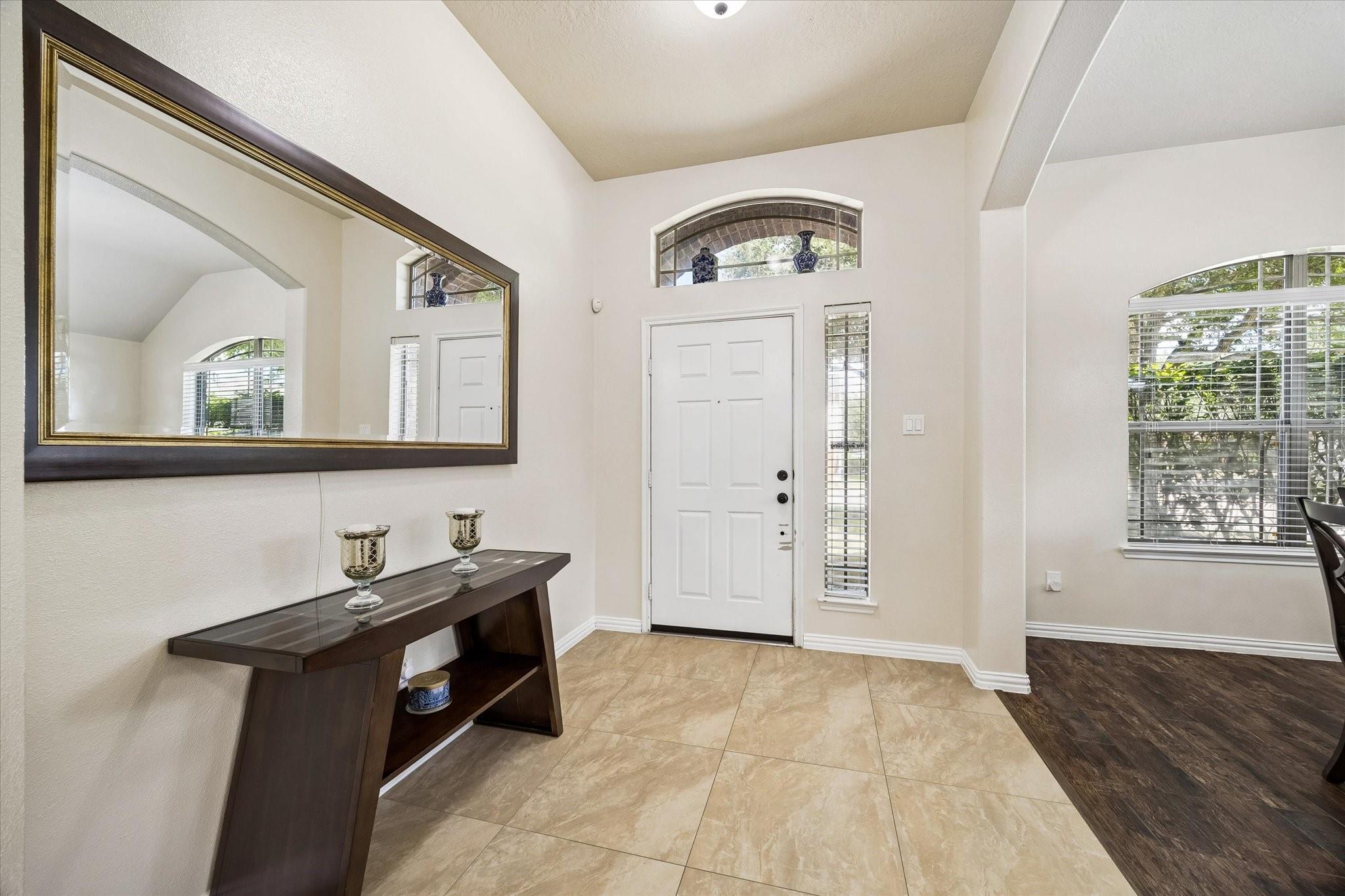 1614 Colonial Crest Drive