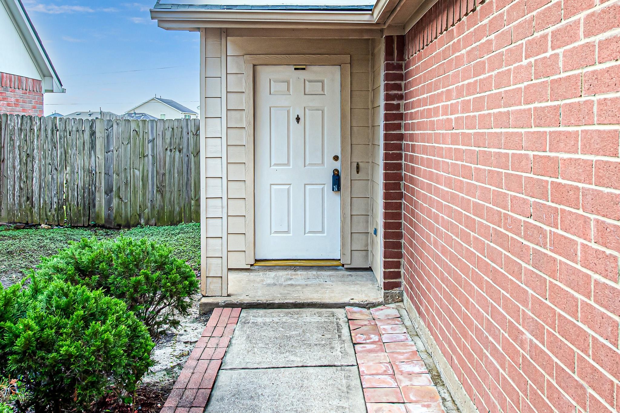 20347 Hunterclif Lane