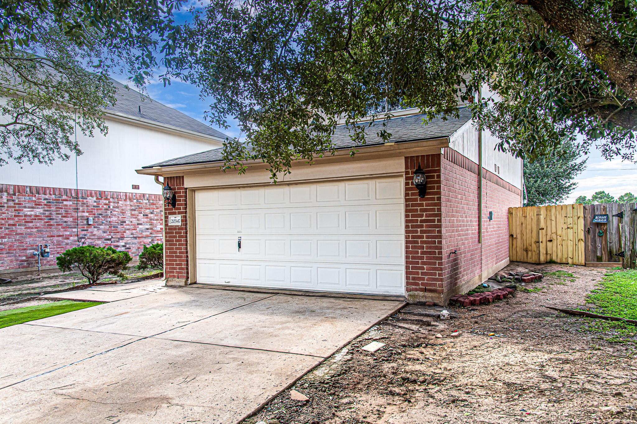 20347 Hunterclif Lane