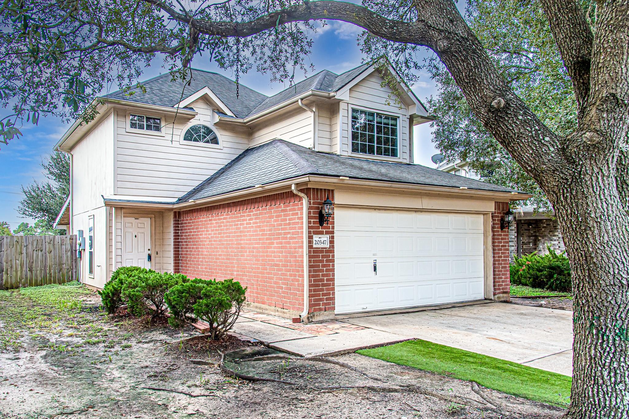 20347 Hunterclif Lane