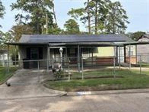 Photo of 6411 Hartwick Road, Houston, TX 77016 (MLS # 32395359) Photo of 6411 Hartwick Road, Houston, TX 77016 (MLS # 32395359)