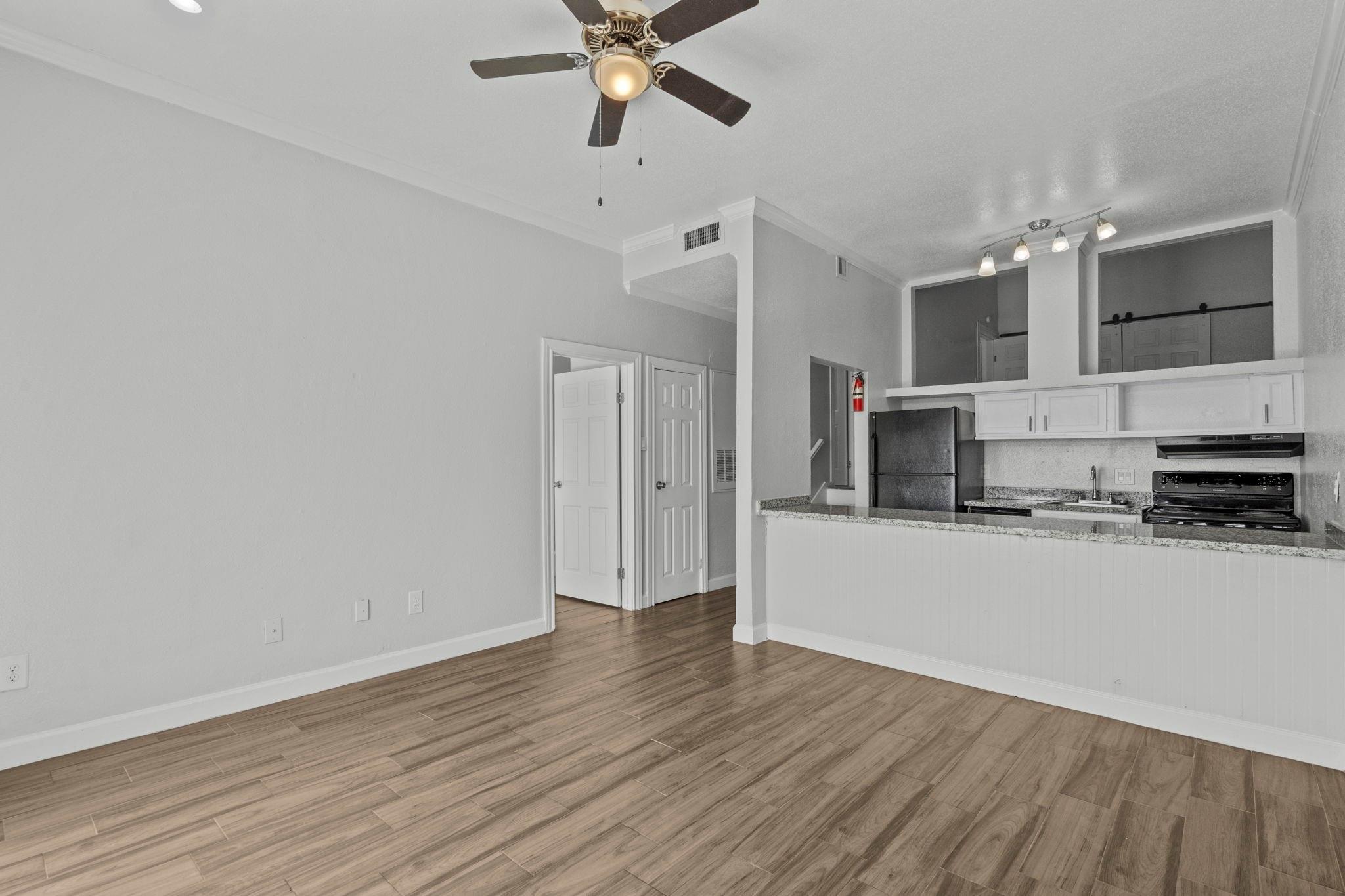 7820 Seawall Boulevard 227