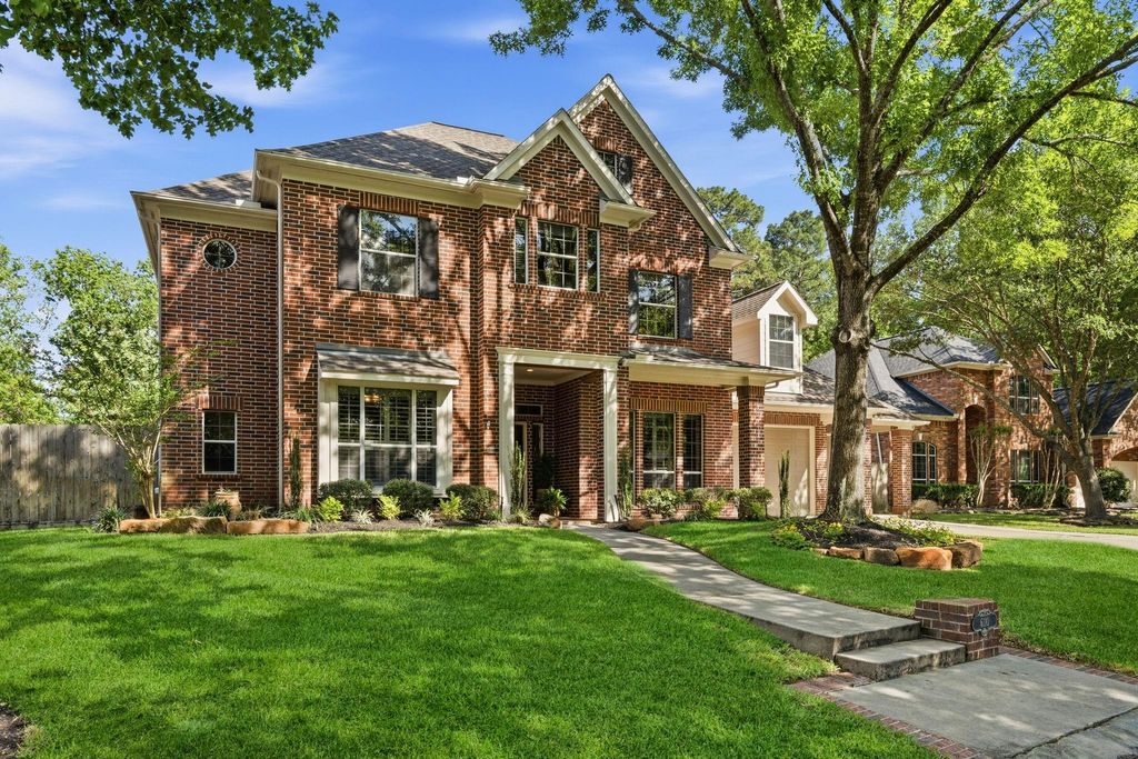 Photo of 6110 Country Falls Lane, Kingwood, TX 77345 (MLS # 68102195)