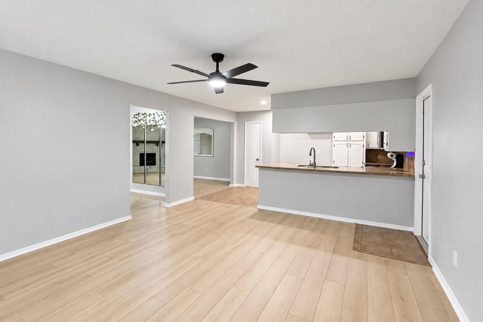 4234 Fleet Ln Lane