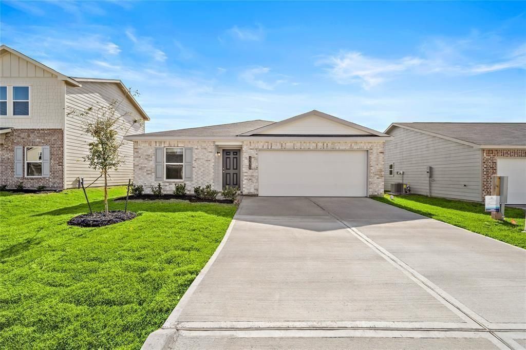 Photo of 15549 Briar Forest Drive, Conroe, TX 77306 (MLS # 48935746)
