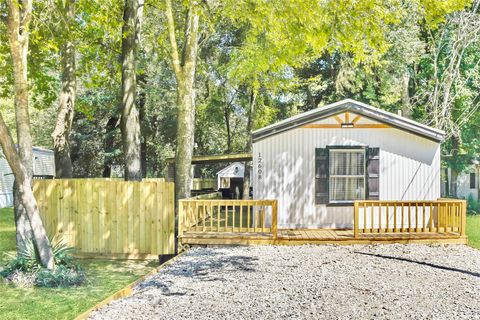 Photo of 12608 Lazy Cove Drive, Willis, TX 77318 (MLS # 98504299)