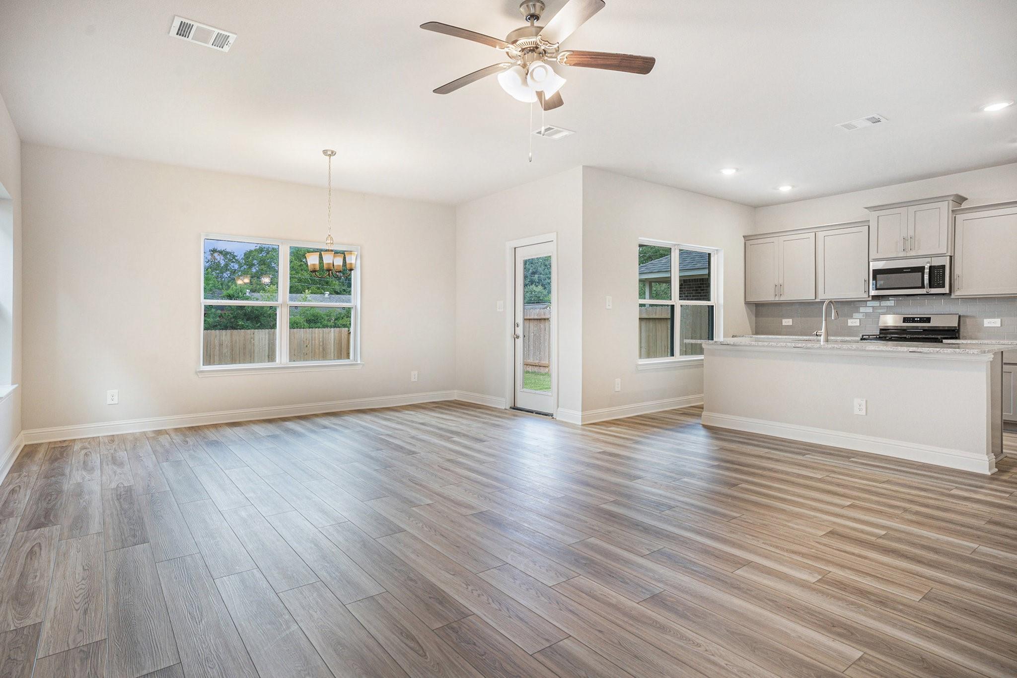 4306 W Bayou Maison Circle