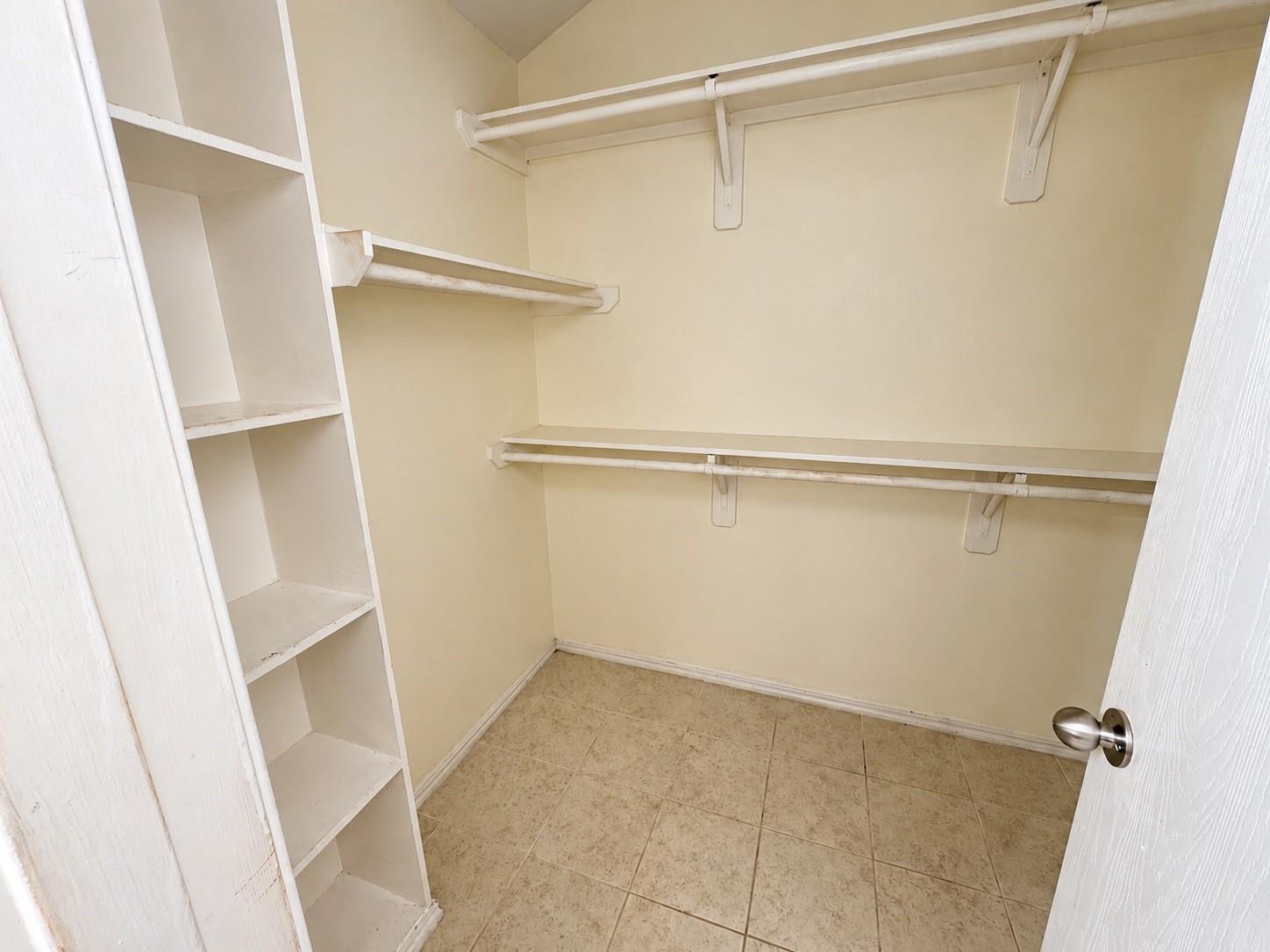 5918 Laramie River Court