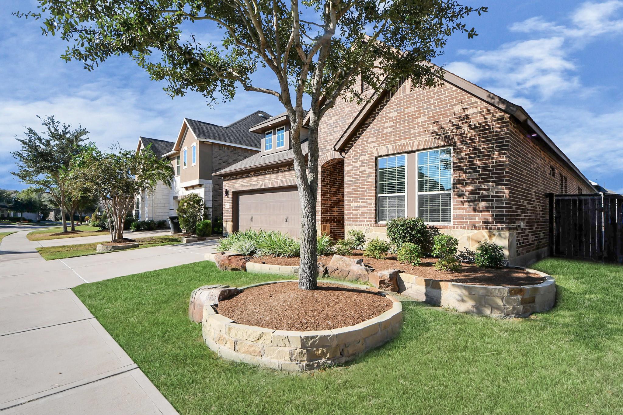 2211 Tonkawa Trail