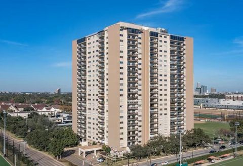 Photo of 2929 Buffalo Speedway #A303, Houston, TX 77098 (MLS # 63966657)