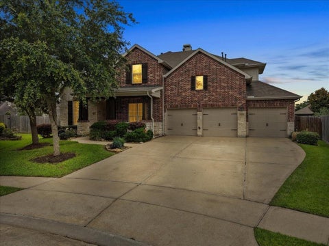 Photo of 904 Cozy Hollow Court, Friendswood, TX 77546 (MLS # 19685182)