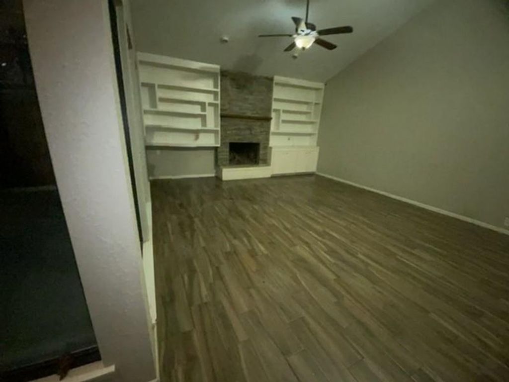 Photo of 2318 Parkdale Drive, Houston, TX 77339 (MLS # 68289996)