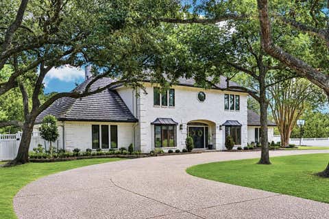 Photo of 11 Haverford Lane, Friendswood, TX 77546 (MLS # 58047024)