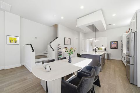 Tiny photo for 1529 Laird Street, Houston, TX 77008 (MLS # 37517975)