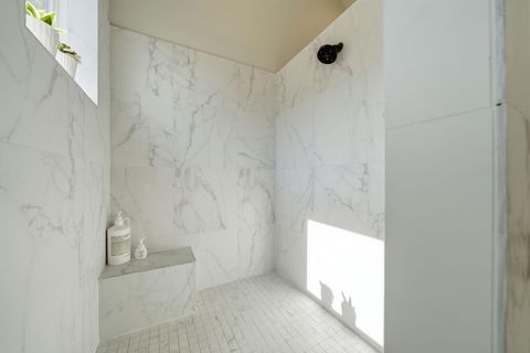 Tiny photo for 1529 Laird Street, Houston, TX 77008 (MLS # 37517975)