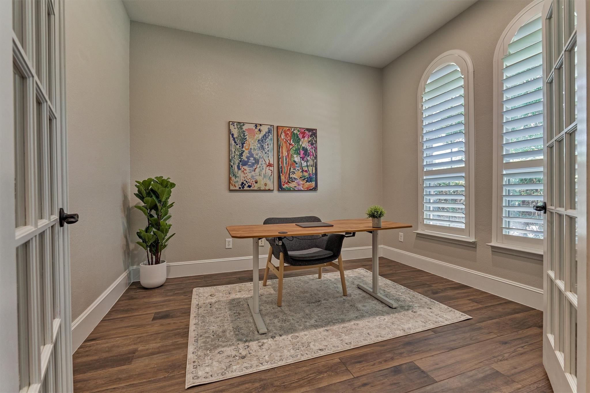 155 W Wading Pond Circle