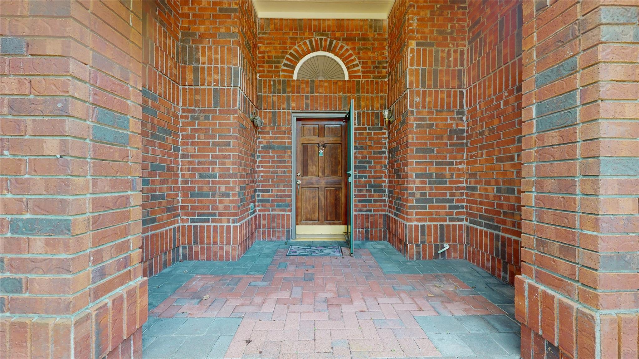 16002 Constitution Lane