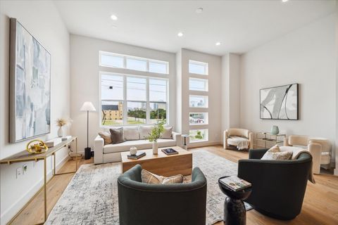 Photo of 2105 Emancipation Avenue, Houston, TX 77003 (MLS # 87753960)