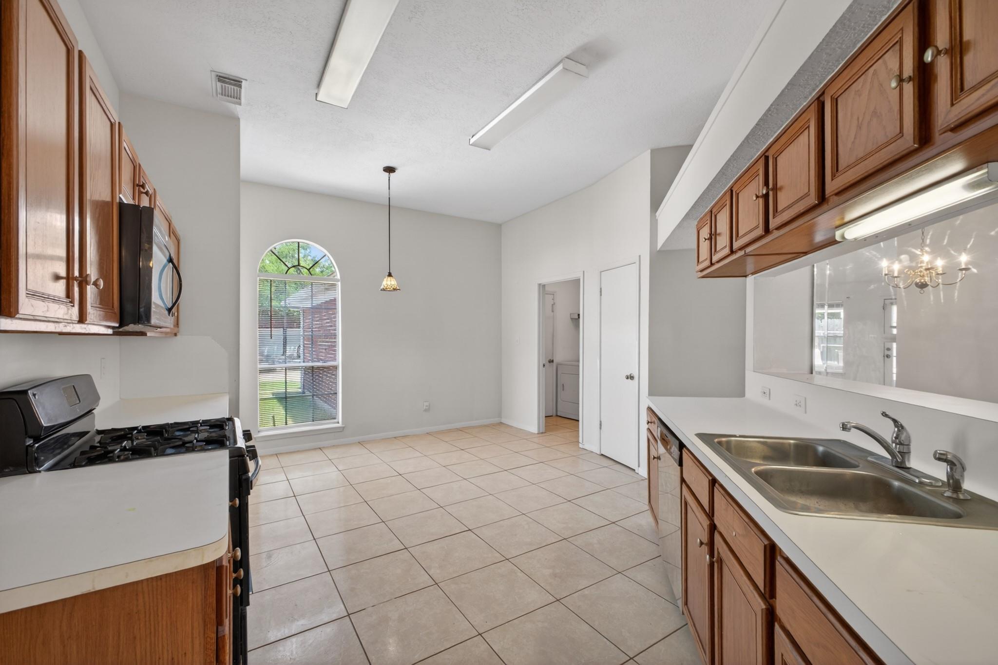 19635 Vernier Woods Lane