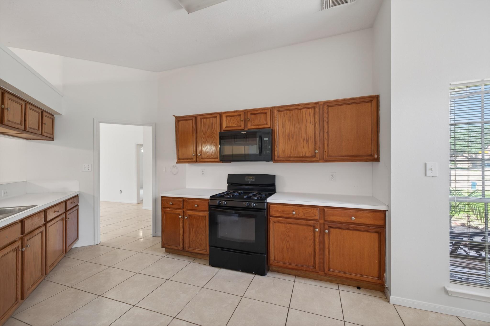 19635 Vernier Woods Lane