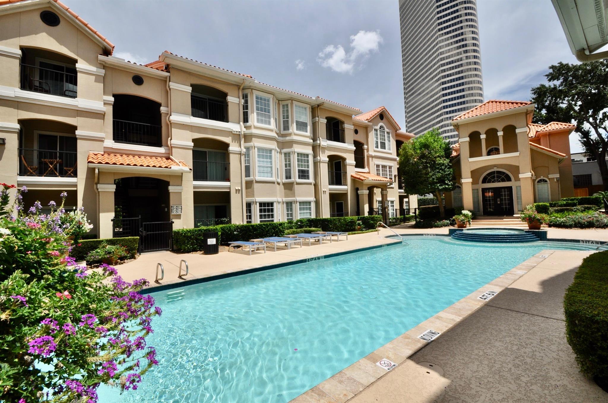 3231 Allen Parkway 6102