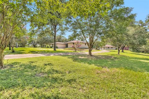 Photo of 3706 County Road 409, Navasota, TX 77868 (MLS # 27808622)