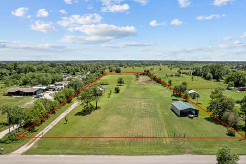 Photo of 5531 County Road 435, Alvin, TX 77511 (MLS # 5434204)
