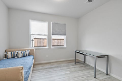Tiny photo for 114 Cedar Hammock Trail, The Woodlands, TX 77375 (MLS # 40907354)