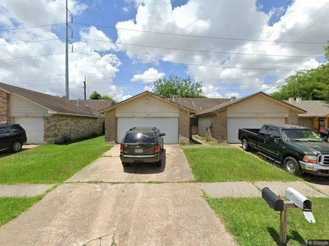 Multifamily For Rent - 10143 Inwood Hollow Lane<br/> Houston, TX 77088