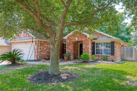 Photo of 1602 Rustic Hollow Lane, Katy, TX 77450 (MLS # 31876732)