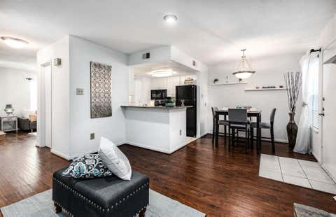 Photo of 8003 Woodway Drive #12B, Houston, TX 77063 (MLS # 87560790)