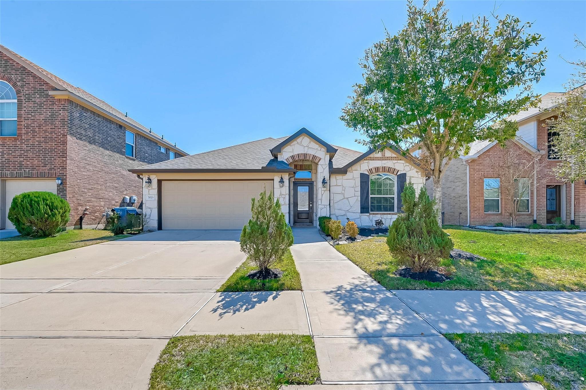 7023 Villa Mountain Lane